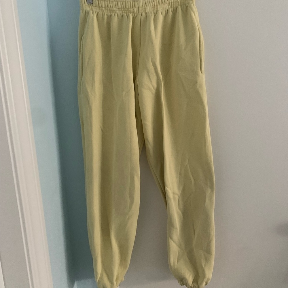 Pretty Little Thing Drawstring Joggers - Picture 3 of 3
